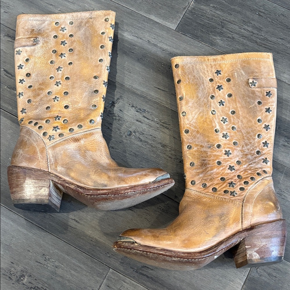 Bed Stu Cobbler Series Star Studded Cowboy Boots